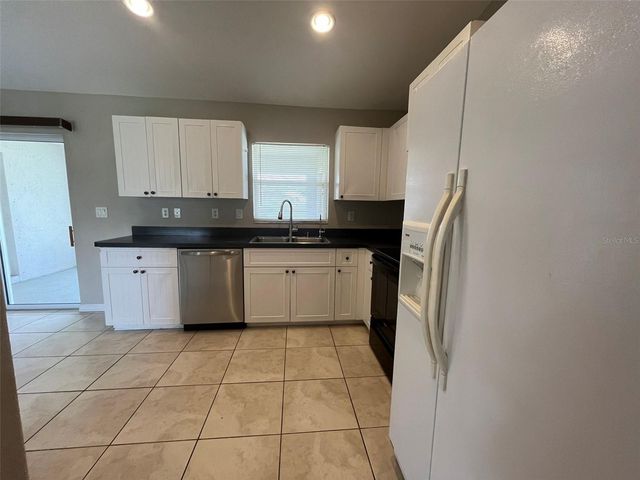 3605 CABALLERO AVENUE, North Port, FL 34286