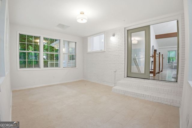 730 Ponderosa Court, Fayetteville, GA 30214