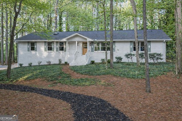 730 Ponderosa Court, Fayetteville, GA 30214