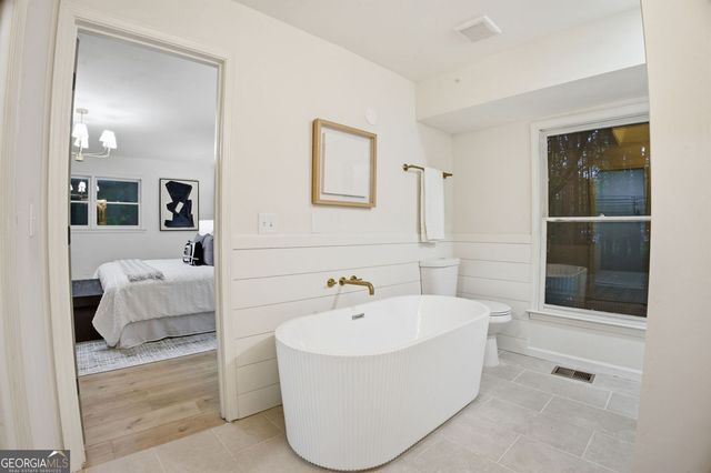 730 Ponderosa Court, Fayetteville, GA 30214