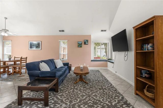 65 Knightsbridge Lane, Chico, CA 95926