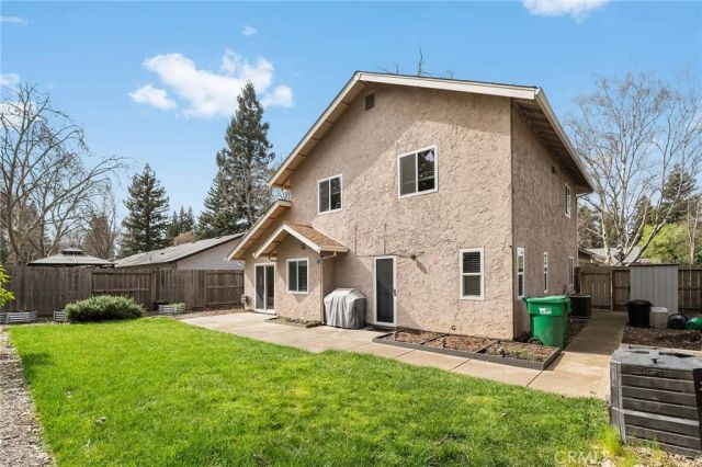 65 Knightsbridge Lane, Chico, CA 95926