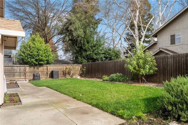 65 Knightsbridge Lane, Chico, CA 95926