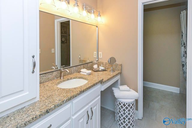 4002 Belle Grove Drive 4002, Huntsville, AL 35802