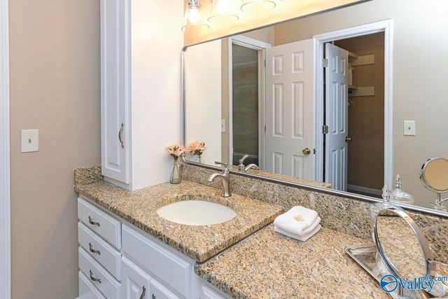 4002 Belle Grove Drive 4002, Huntsville, AL 35802