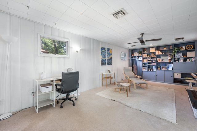 1220 Elizabeth St, Winfield, KS 67156