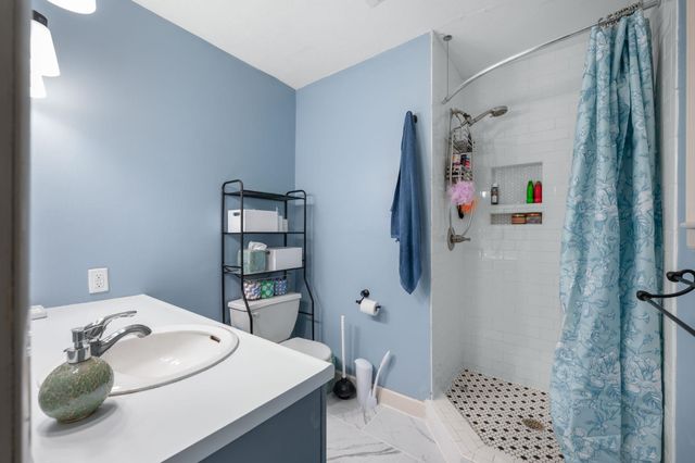 1220 Elizabeth St, Winfield, KS 67156