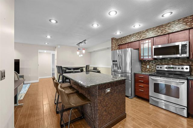 9481 HIGHLAND OAK DRIVE 1709, Tampa, FL 33647