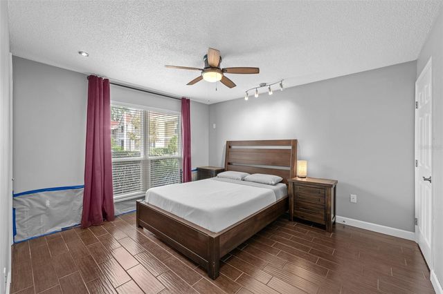 9481 HIGHLAND OAK DRIVE 1709, Tampa, FL 33647