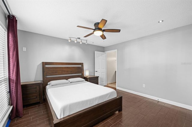 9481 HIGHLAND OAK DRIVE 1709, Tampa, FL 33647