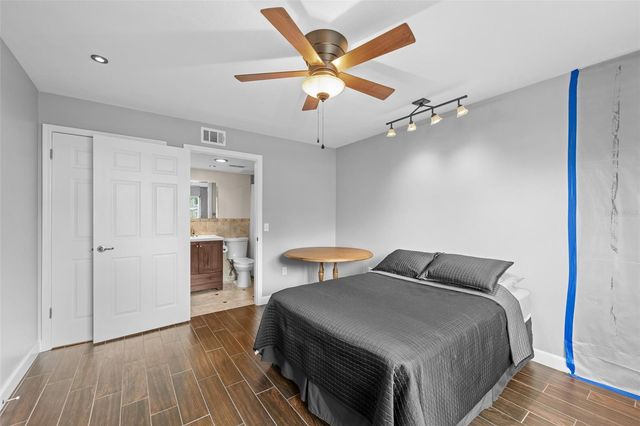 9481 HIGHLAND OAK DRIVE 1709, Tampa, FL 33647