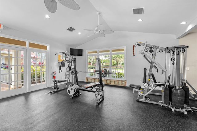 9481 HIGHLAND OAK DRIVE 1709, Tampa, FL 33647