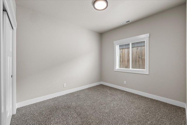 305 Moody Lane, Medford, OR 97501