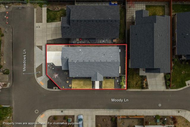 305 Moody Lane, Medford, OR 97501