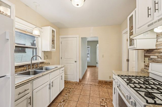 4701 Bryant Avenue N, Minneapolis, MN 55430