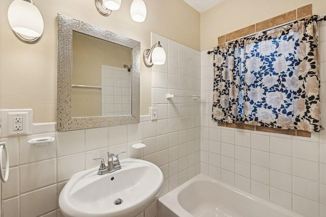 4701 Bryant Avenue N, Minneapolis, MN 55430