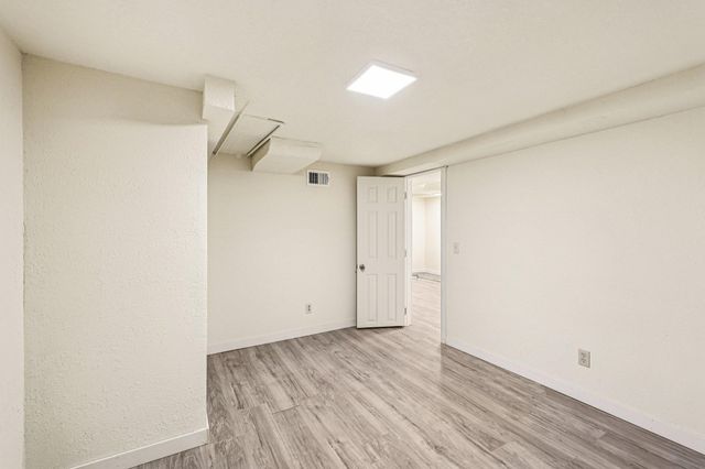 4701 Bryant Avenue N, Minneapolis, MN 55430