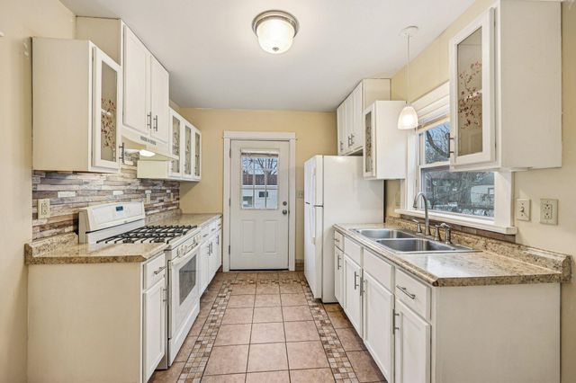 4701 Bryant Avenue N, Minneapolis, MN 55430