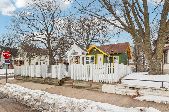 4701 Bryant Avenue N, Minneapolis, MN 55430