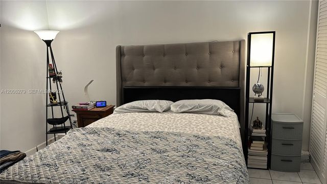 1913 S Ocean Dr 111, Hallandale Beach, FL 33009