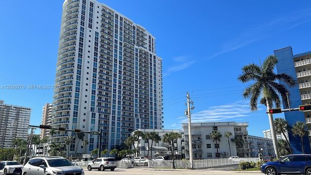 1913 S Ocean Dr 111, Hallandale Beach, FL 33009