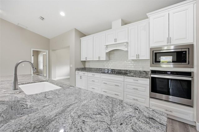 10080 SE 42ND COURT, Belleview, FL 34420