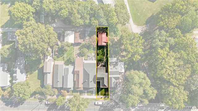 957 W Main Street, Madison, IN 47250