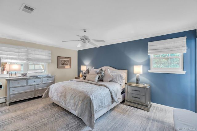 128 Soundview Drive, Port Washington, NY 11050