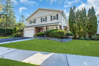 128 Soundview Drive, Port Washington, NY 11050
