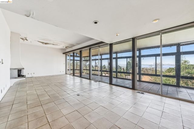 456 Kentucky Ave, Berkeley, CA 94707