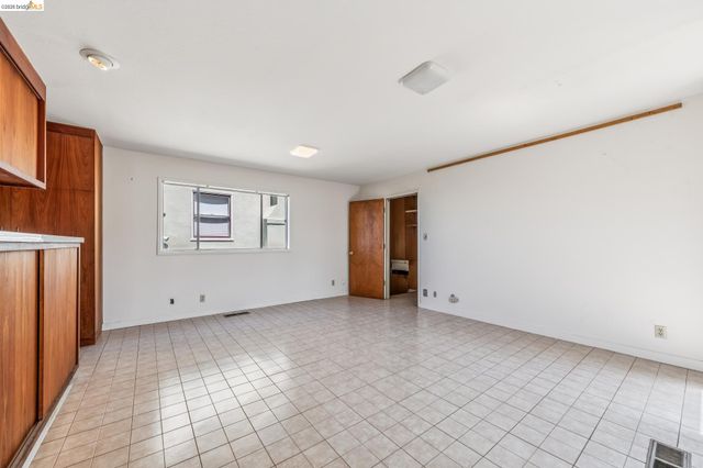 456 Kentucky Ave, Berkeley, CA 94707