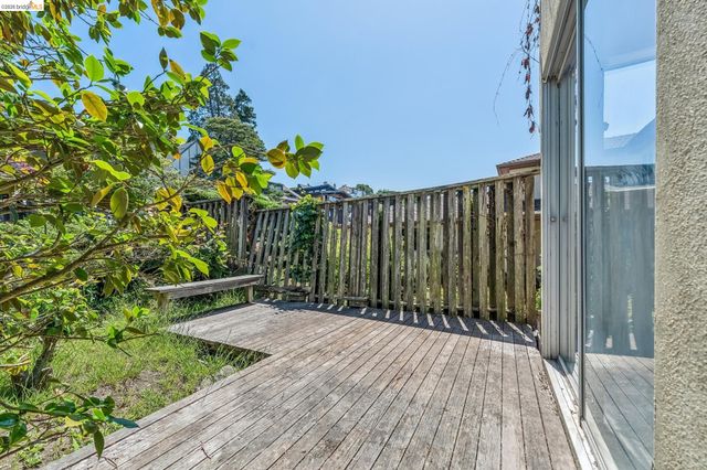 456 Kentucky Ave, Berkeley, CA 94707