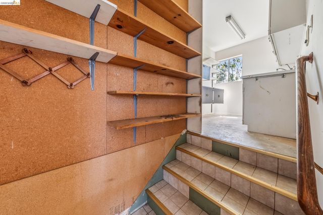 456 Kentucky Ave, Berkeley, CA 94707