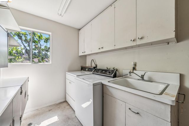 456 Kentucky Ave, Berkeley, CA 94707