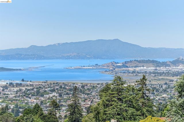 456 Kentucky Ave, Berkeley, CA 94707