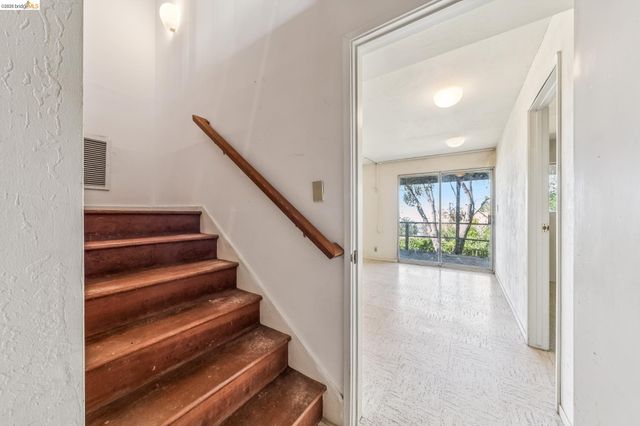 456 Kentucky Ave, Berkeley, CA 94707