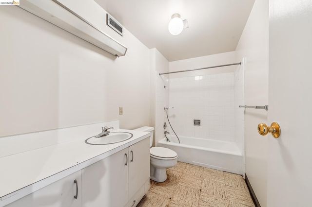 456 Kentucky Ave, Berkeley, CA 94707