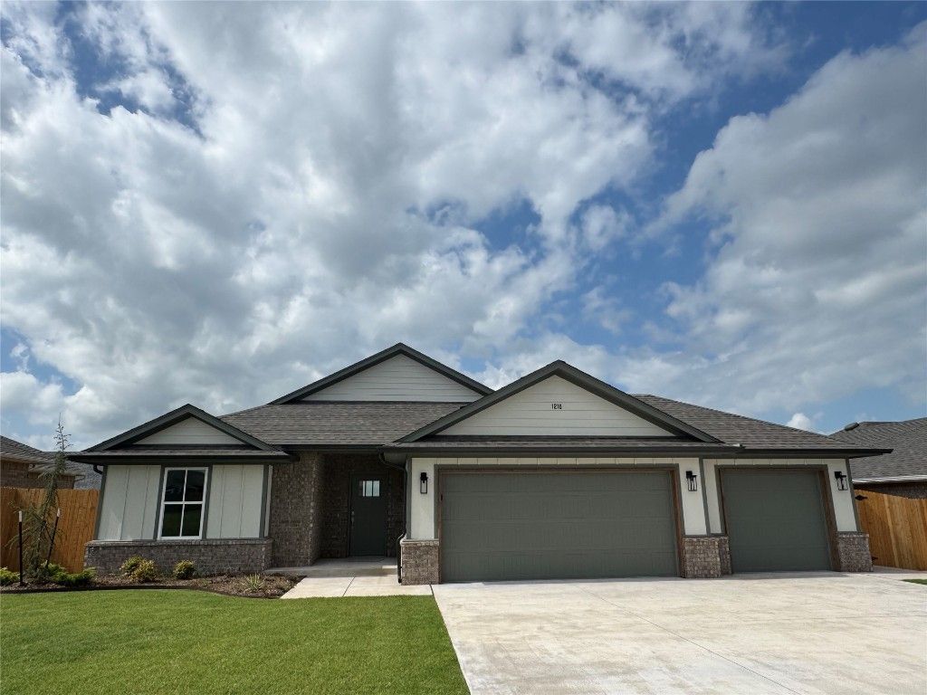 1210 Ariana Street, Shawnee, OK 74804