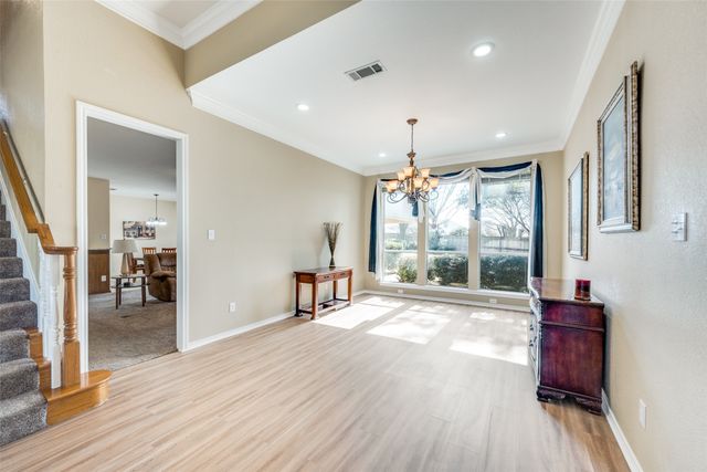 2604 Heather Brook Court, Bedford, TX 76021