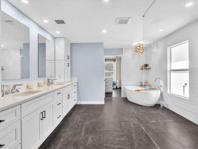 4770 Glenn Pine Lane, Boynton Beach, FL 33436
