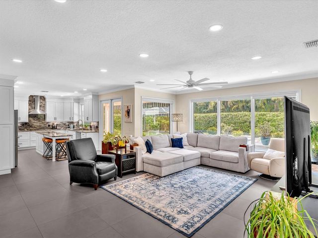 4770 Glenn Pine Lane, Boynton Beach, FL 33436