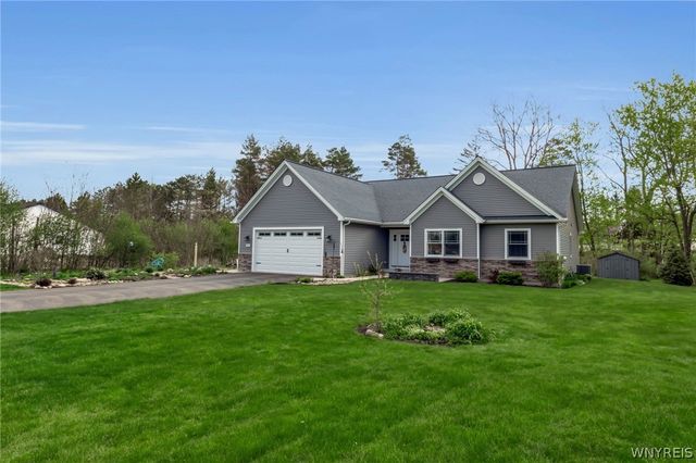 6981 Clinton Street, Elma, NY 14059