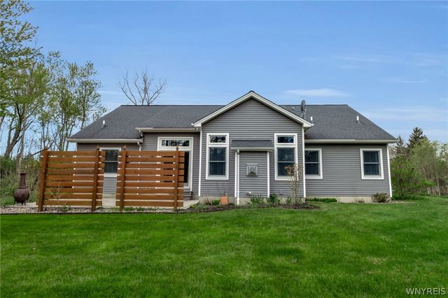 6981 Clinton Street, Elma, NY 14059