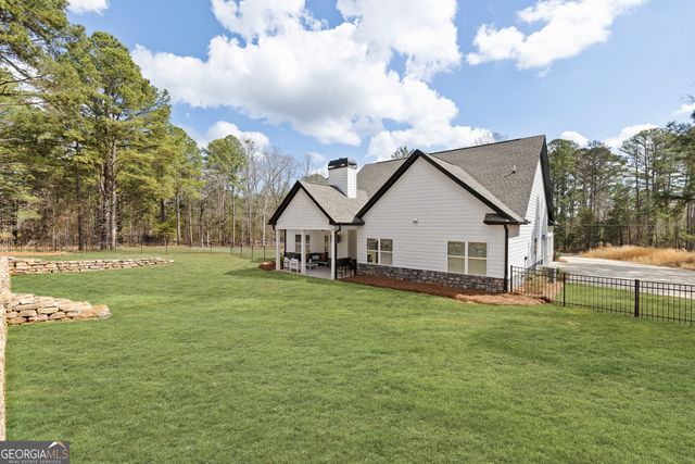 105 Capps Lane, Eatonton, GA 31024