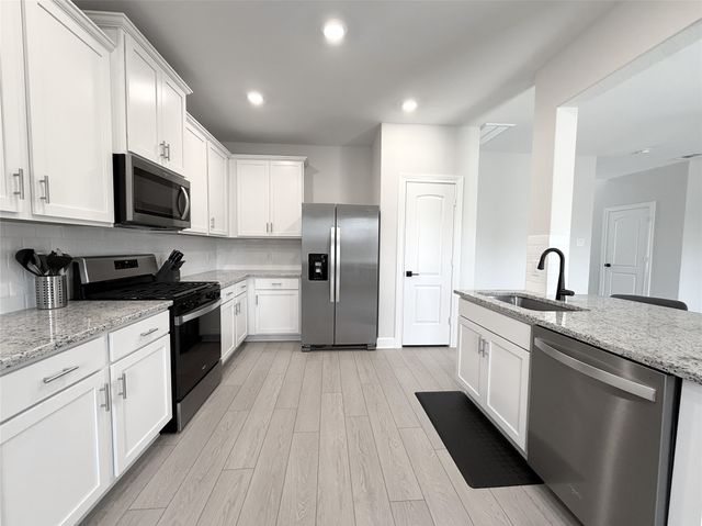 1205 Ginsburg Lane, Princeton, TX 75407