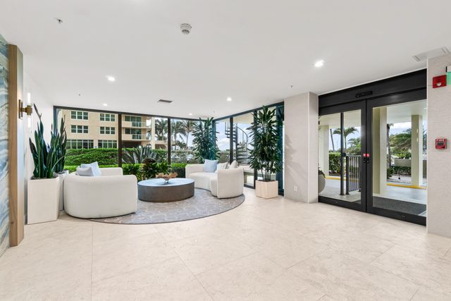 5460 N Ocean Drive 5b, Singer Island, FL 33404