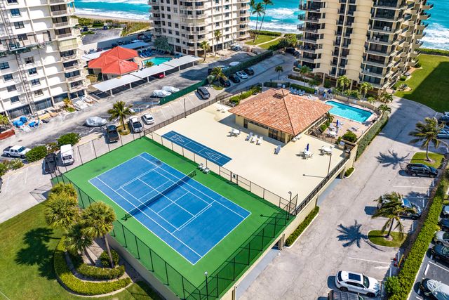 5460 N Ocean Drive 5b, Singer Island, FL 33404