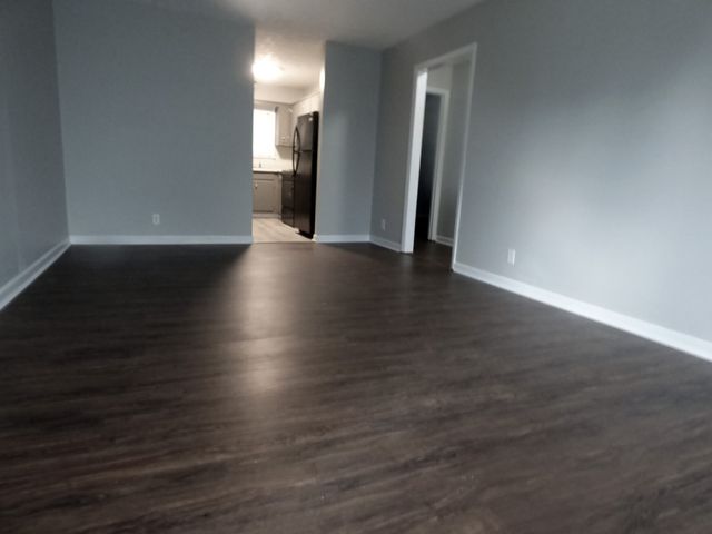 745 Trail Dr, Gallatin, TN 37066