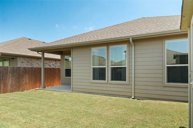824 Greenford Manor, Fort Worth, TX 76247