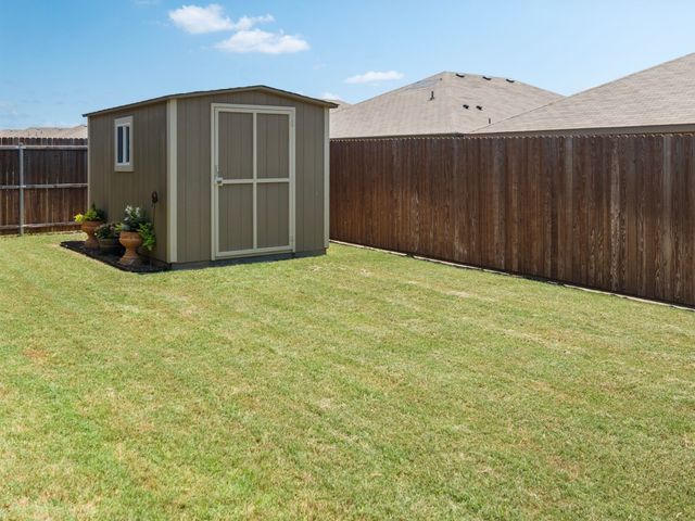 824 Greenford Manor, Fort Worth, TX 76247